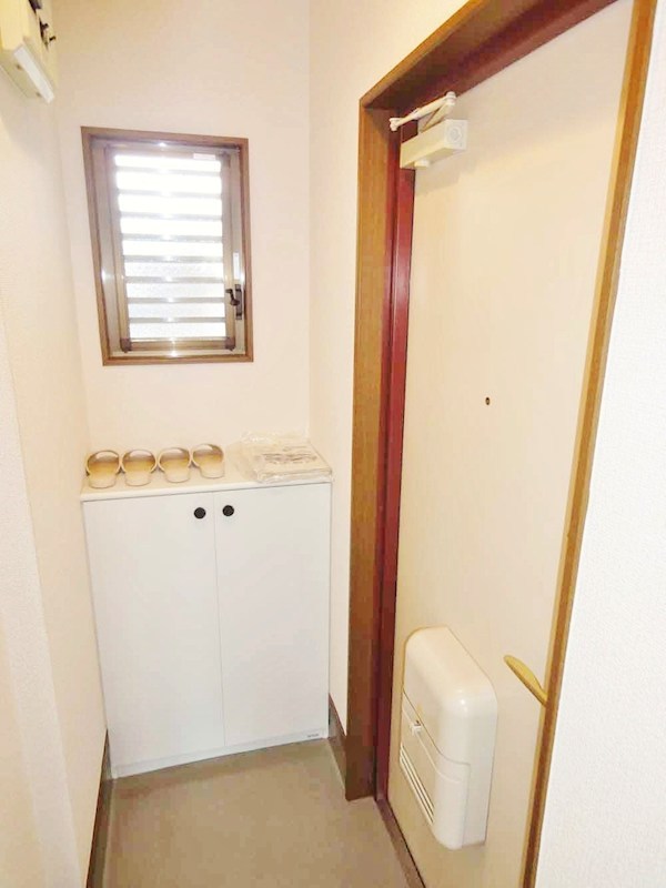 アーバンロジェ 玄関