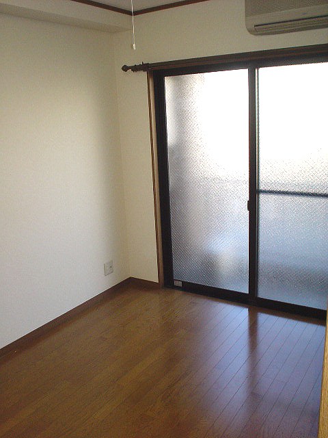 マンションオリエント リビング