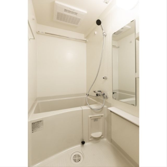 コンフォリア・リヴ品川南大井 風呂画像