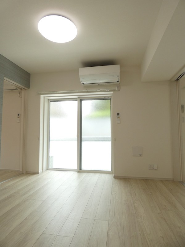 アヴニール リビング