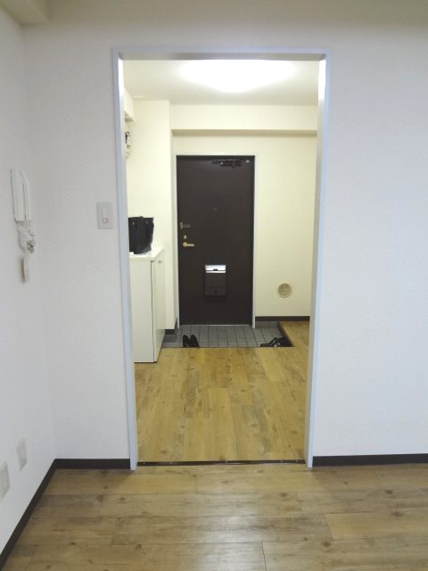 YOSHIDA B.L.D 玄関