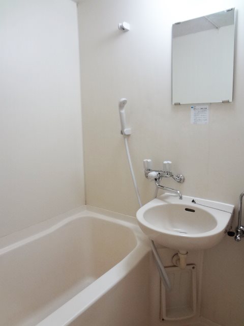 YOSHIDA B.L.D 風呂画像