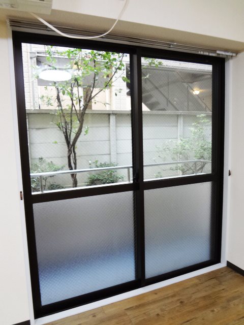 YOSHIDA B.L.D ベランダ