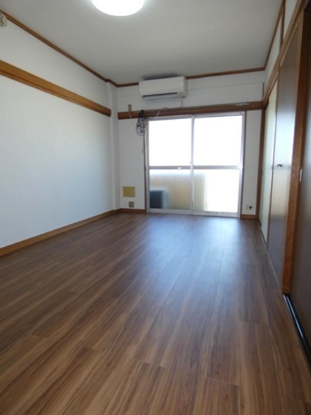 ハイツハピネス ベッドルーム