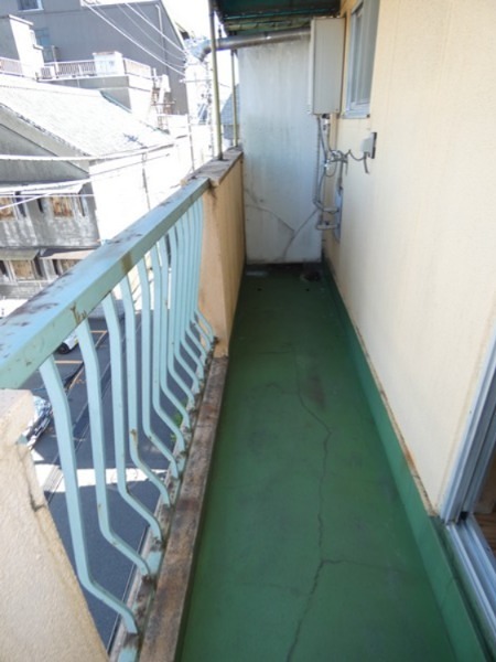 ハイツハピネス ベランダ