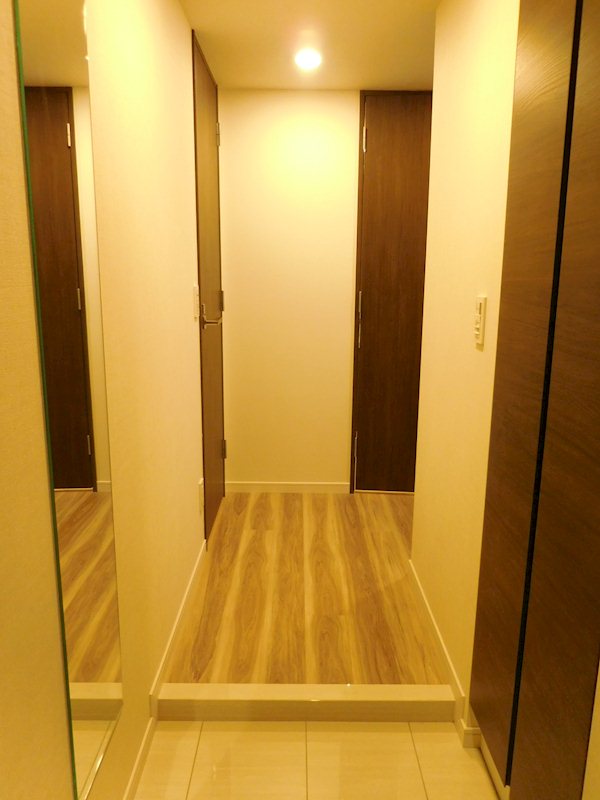 クレヴィスタ多摩川六郷 玄関