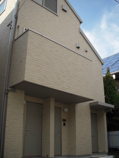 Bell-Next 103号室 外観