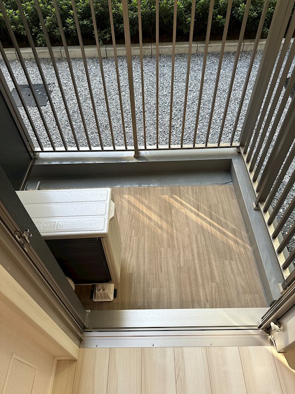 ARCOBALENO　TOGOSHIGINZA ベランダ