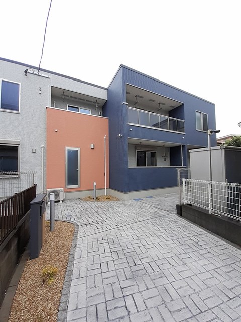 カーサ・ジーノⅡ 201号室 外観