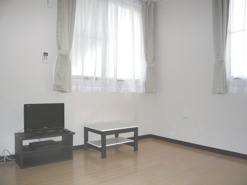 レオネクストドミール羽田 リビング