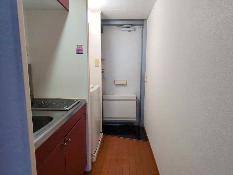 レオパレスグランシャリオ 玄関