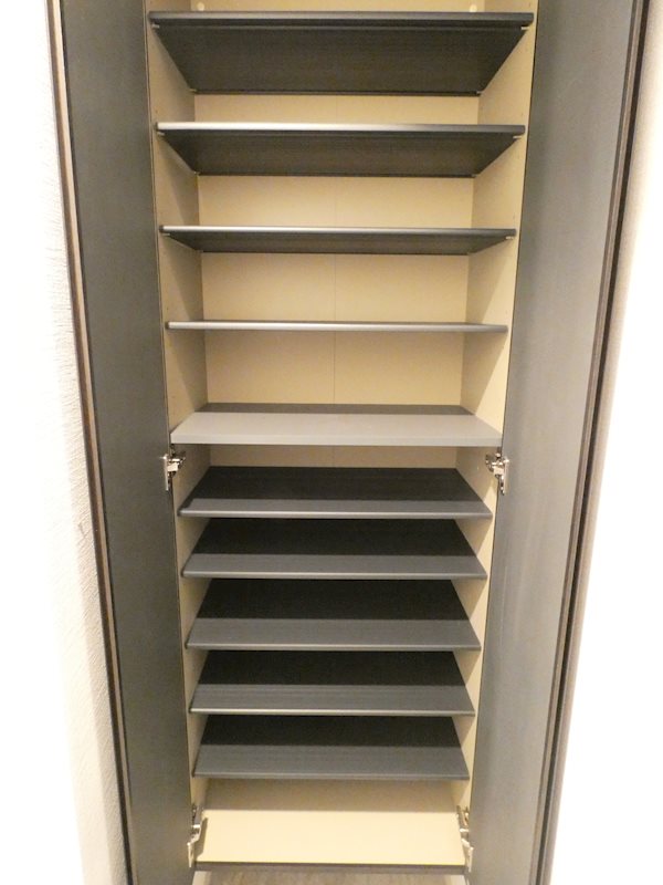 グレースK・K 玄関