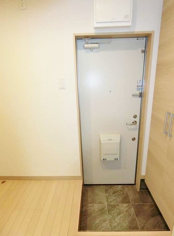 プログレス 玄関