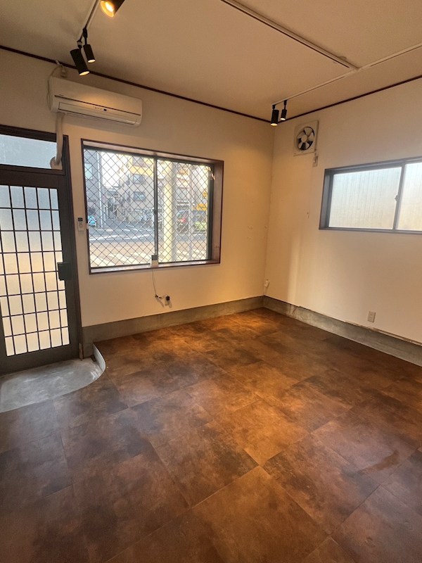 目黒本町3丁目テナント リビング