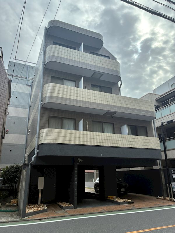 グランベーネ  208号室 外観