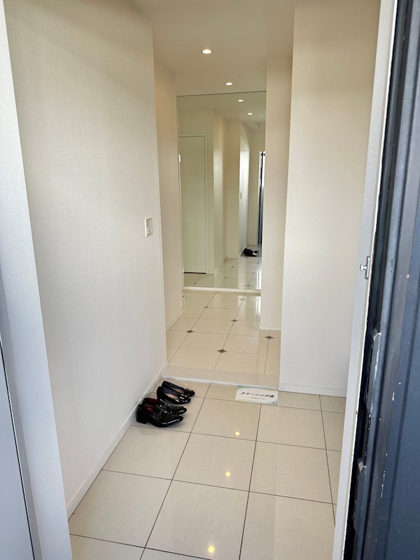 パークタワー東雲 玄関