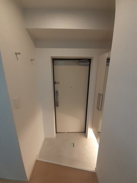 グランドモンド羽田 玄関