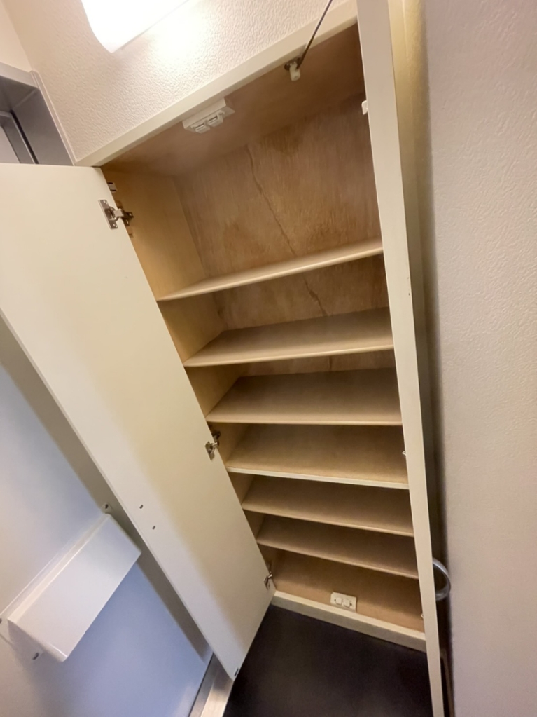 レオパレス昇弘 その他6