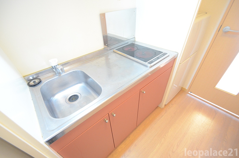 レオパレスクリムゾン矢口 キッチン