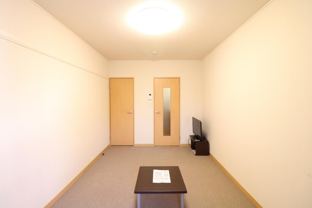 レオパレスクリムゾン矢口 ベッドルーム