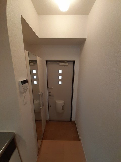 Ｔ－Ｃｏｍｆｏｒｔ　１０ 玄関