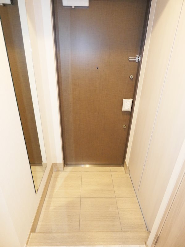 フレンシア蒲田 玄関