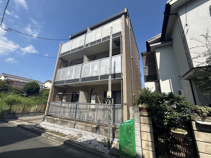 レオネクストラフィーネＡＯＫＩ 101号室 外観