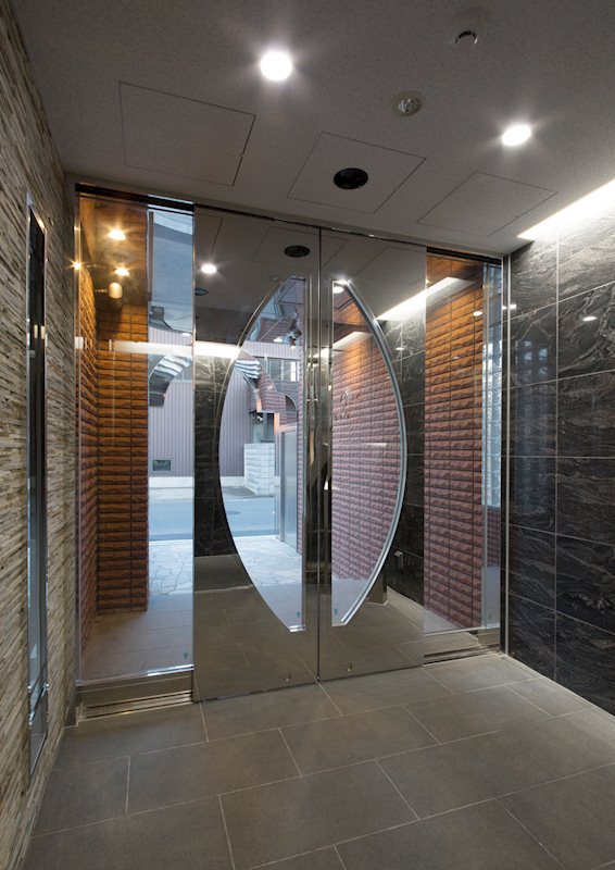 グラングレイス雪ヶ谷 玄関