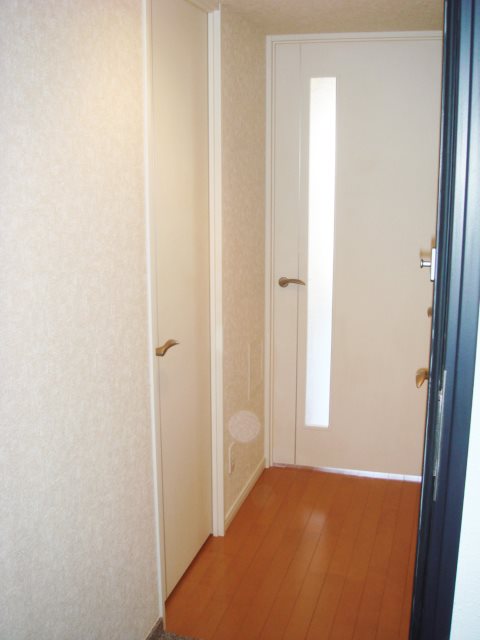 エコロジー大井町レジデンス  玄関
