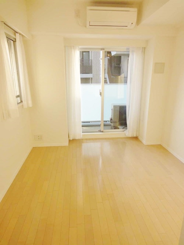 プライマル大森 リビング