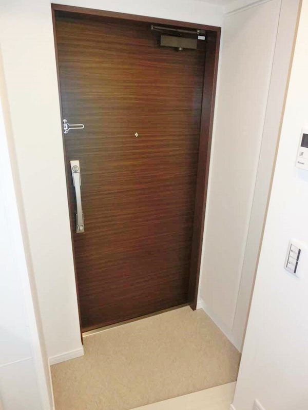 プラウドフラット大森Ⅲ 玄関