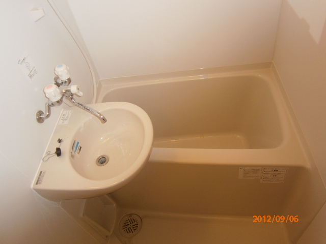 レオネクストコートハウス山王 風呂画像