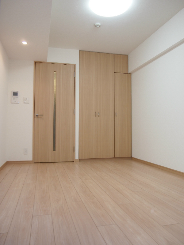 ルーブル仲六郷壱番館 ベッドルーム