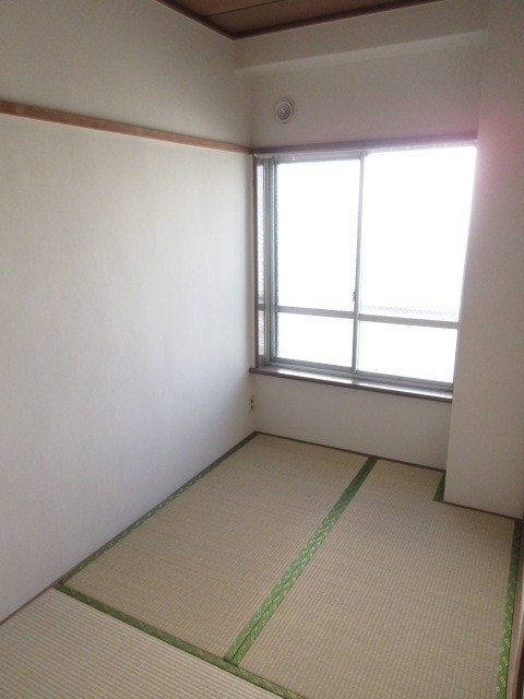 田中ビル ベッドルーム
