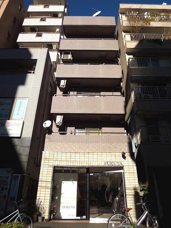 リバティー大井  301号室 外観
