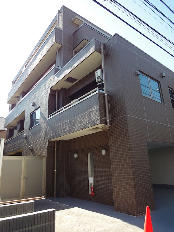 T's court 402号室 外観