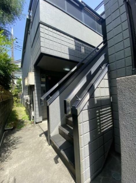 マデイラ 105号室 外観