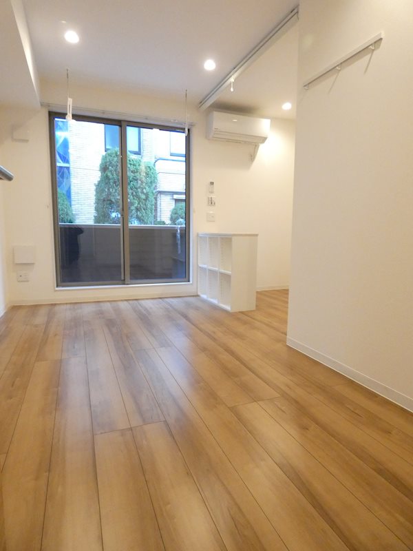 ALLURE渋谷本町 リビング