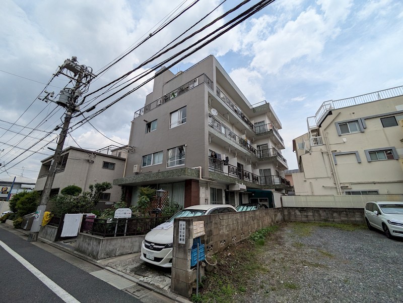秩父マンション 201号室 外観