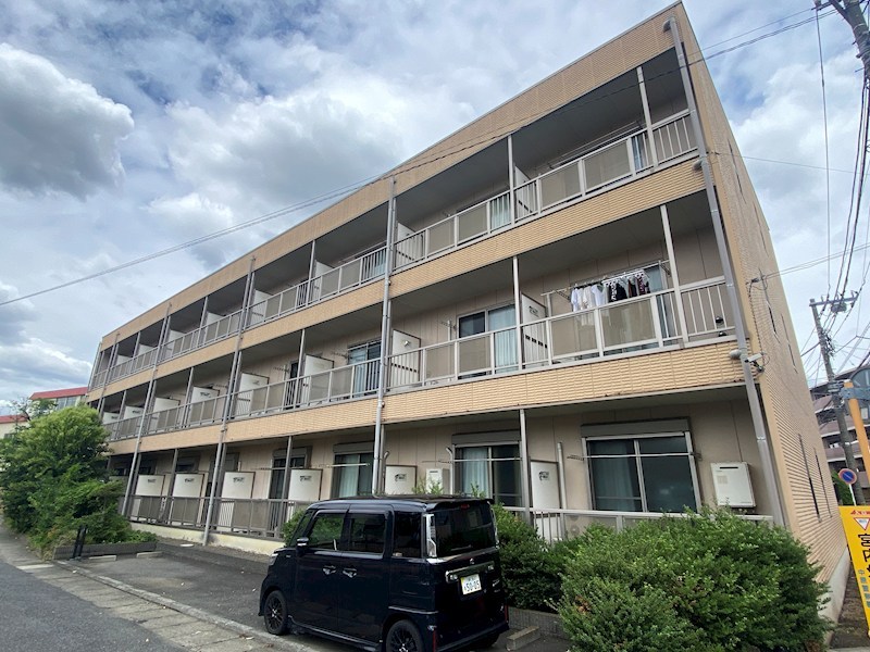アンプルールフェール宮内 206号室 外観