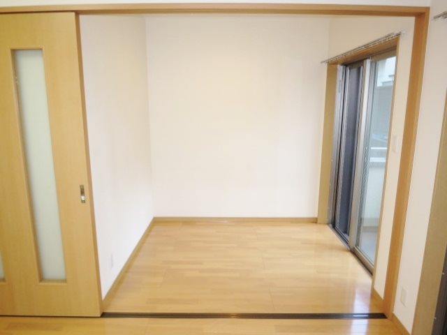 メゾン・ド・千代田 ベッドルーム