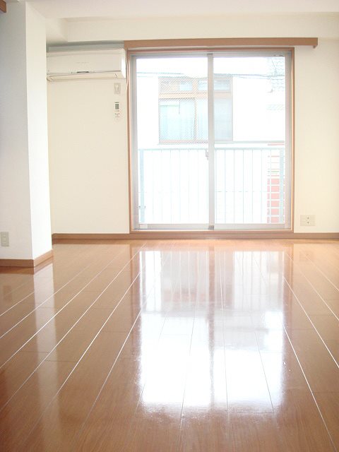 ファミリア大井町 ベランダ