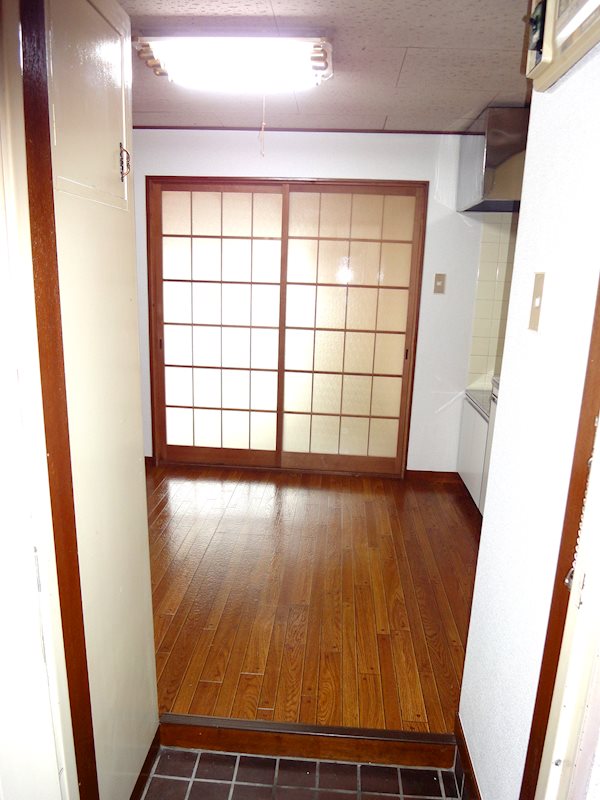 コーポ峰 玄関