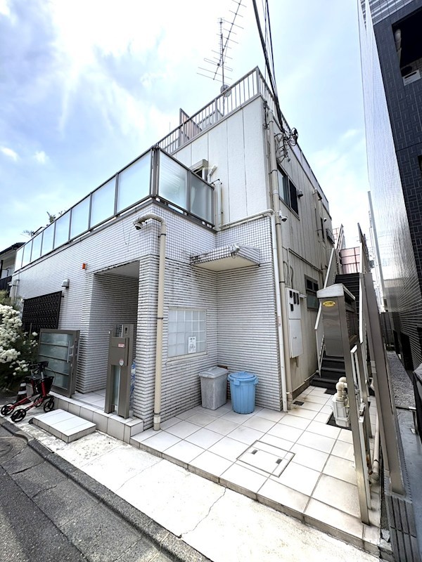 メゾンアーチ  205号室 外観