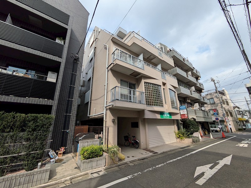 ロイヤルコート学芸大PARTⅠ 302号室 外観
