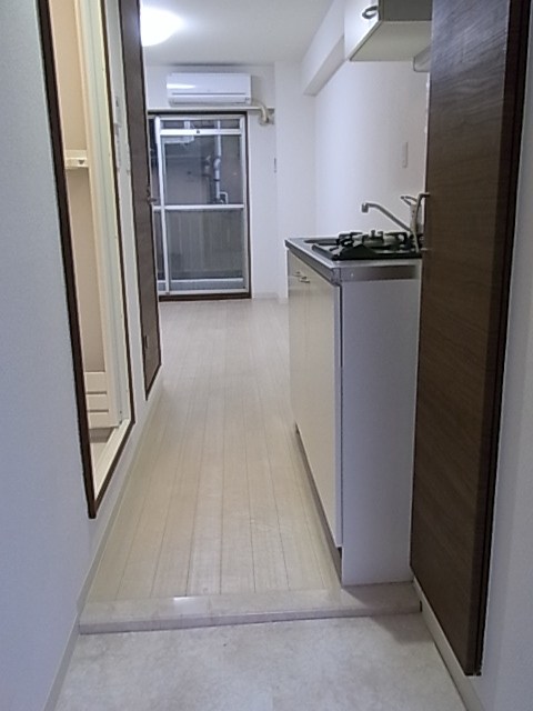 第7三井ビル 玄関