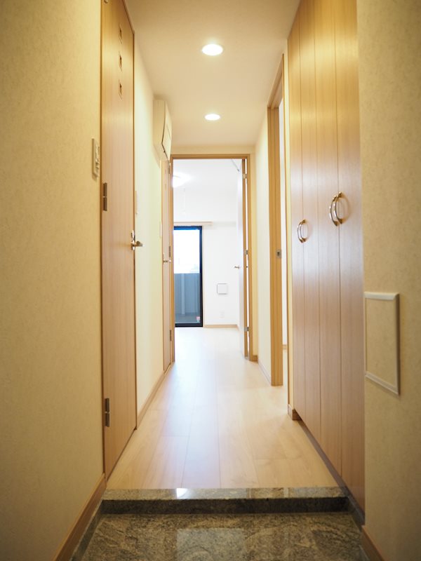 ルーブル大森西 玄関