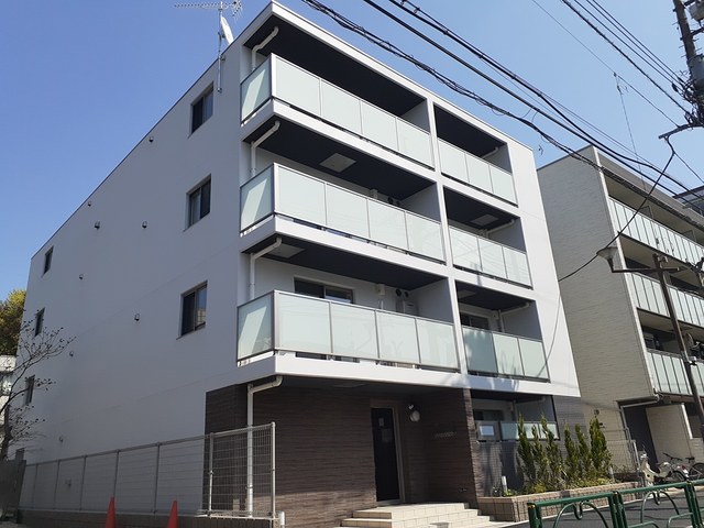 ロワモンターニュ 206号室 外観