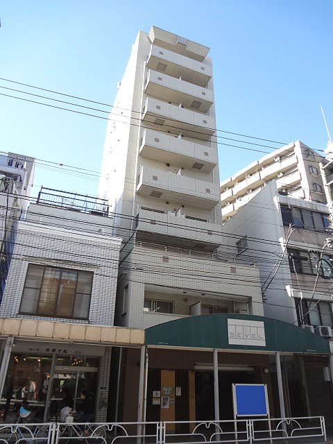 アパルトモン・ナツ 401号室 外観