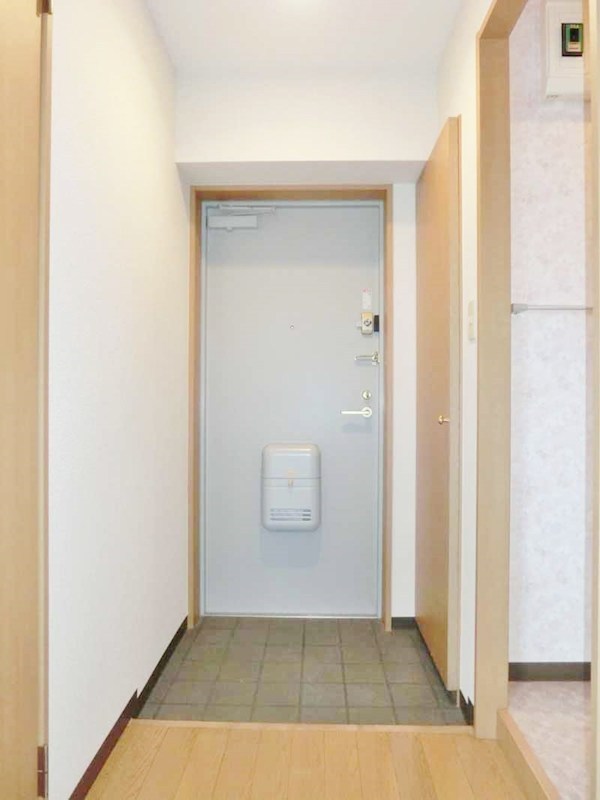 クレセール大井町 玄関